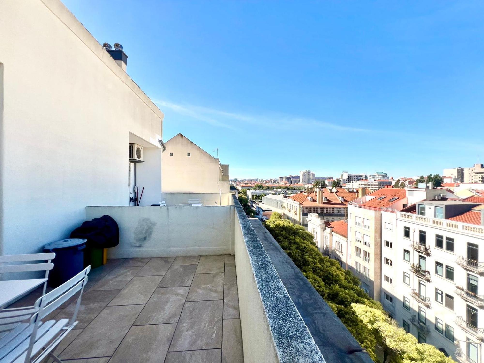 Home Out Saldanha Lisbon Luaran gambar